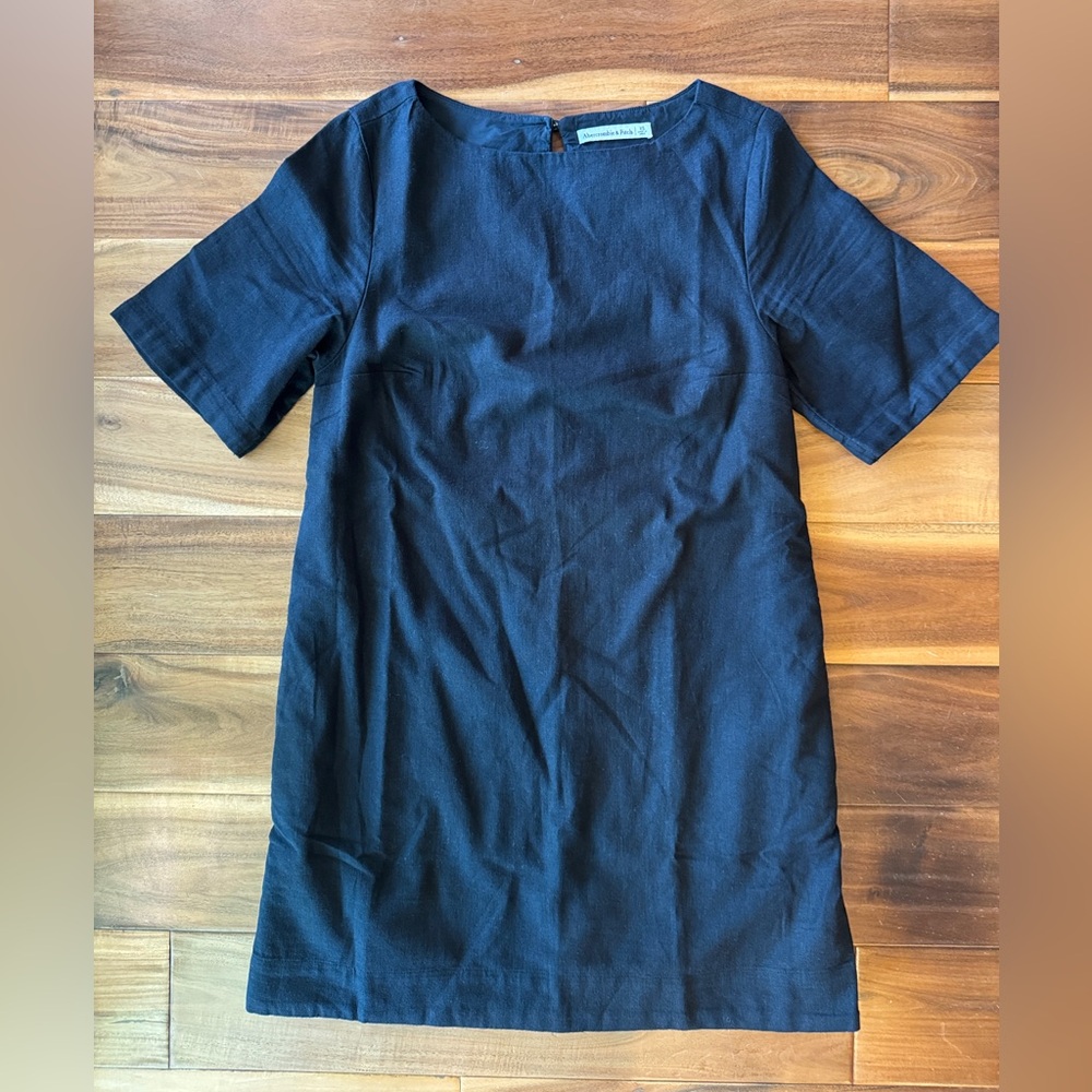Abercrombie & Fitch Black Short Sleeve Mini Dress